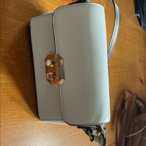 Elegant White Leather Shoulder Bag